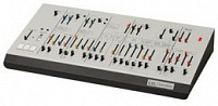 Korg ARP Odyssey Module Rev1  Аналоговый синтезатор в модульном исполнении.