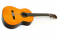 Yamaha CS40  гитара классическая 3/4, дека - ель, корп. - меранти, цвет - натуральный.