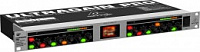 Behringer C-2  Подобранная пара студийных конденсаторных кардиоидных микрофонов, в комплекте планка