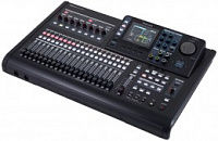 TASCAM DP-32SD цифровая 32-канальная портастудия. Запись на SD карты памяти.