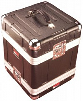 GATOR GM-4WR -  кейс для четырех радиосистем