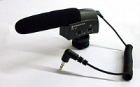 Sennheiser MKE 400 - накамерный микрофон-пушка
